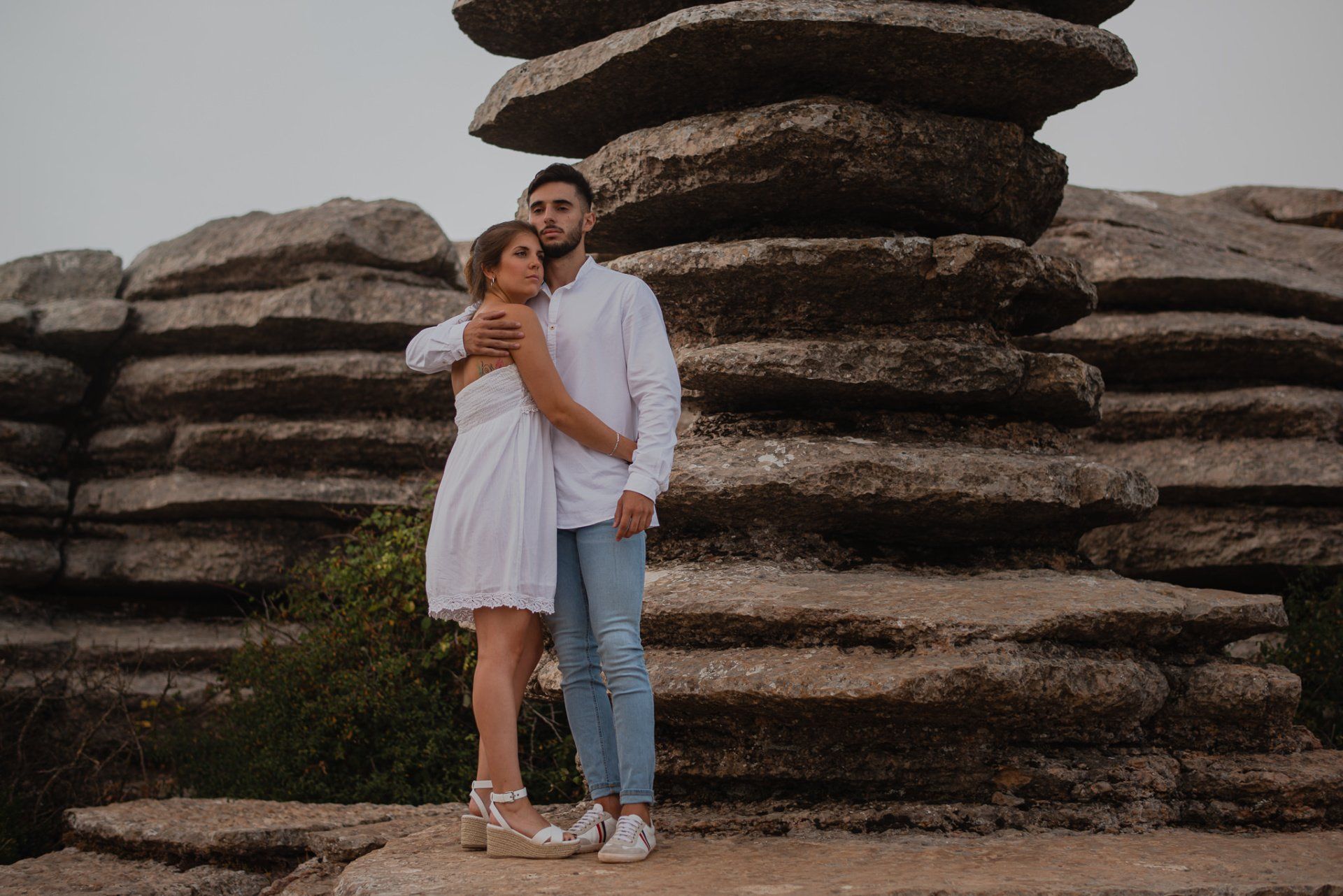 LuciayJose-lovesession-ElTorcal-Antequera
