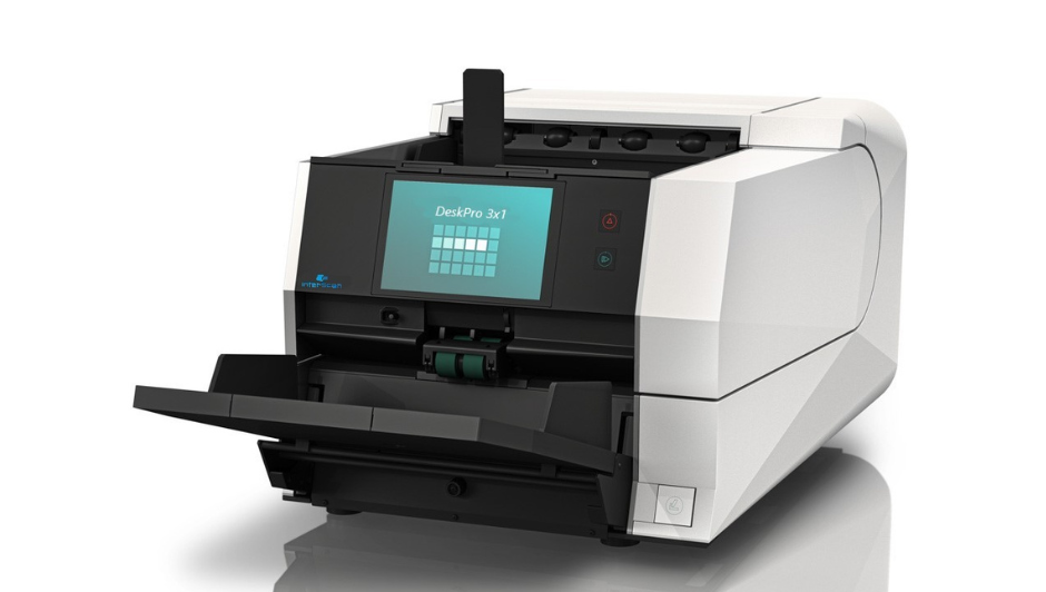 The DeskPro 3x1 desktop scanner.