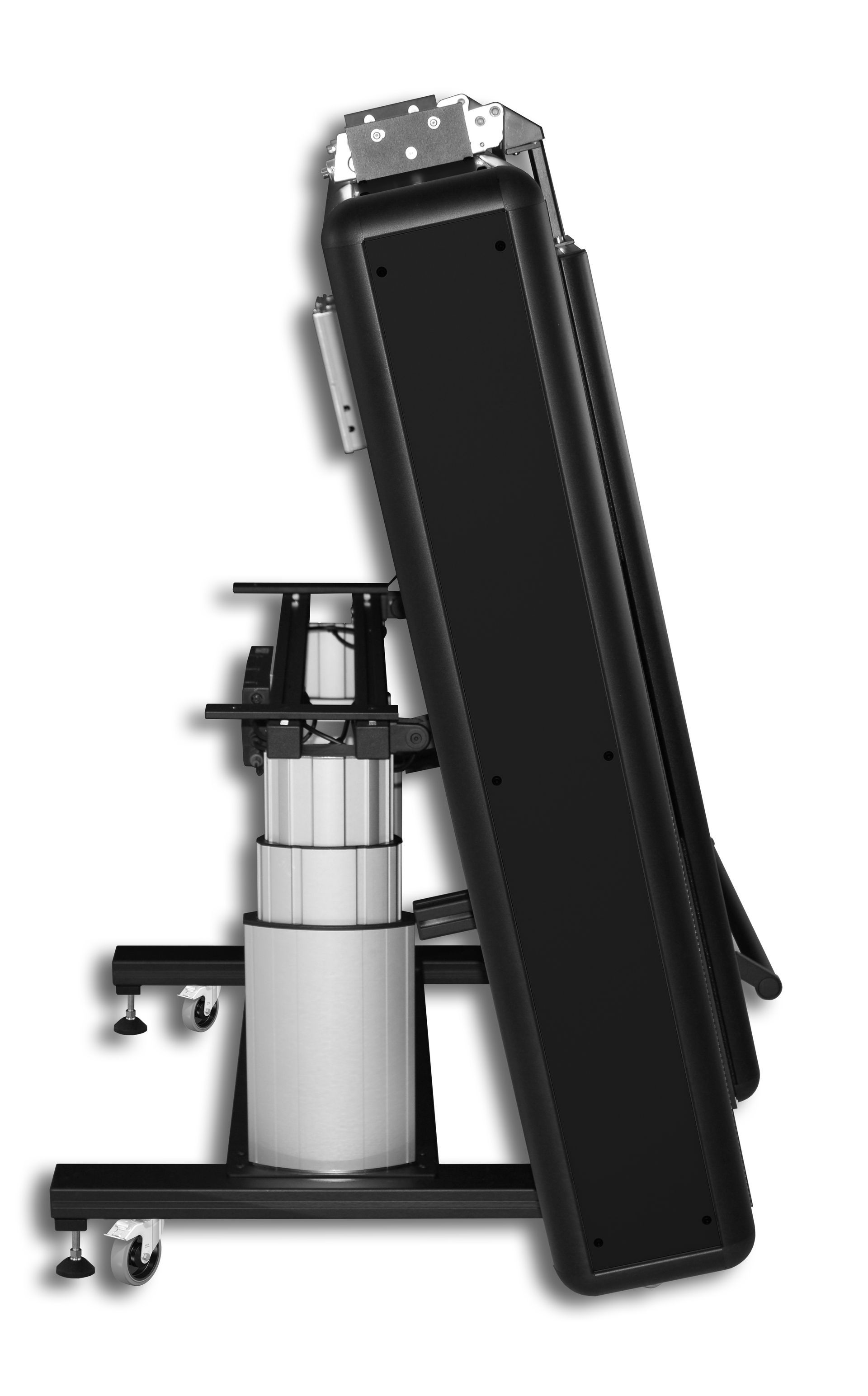 The VERSASCAN 3650 can easily fold and roll, making it the easiest flatbed scanner to move, even in small areas.