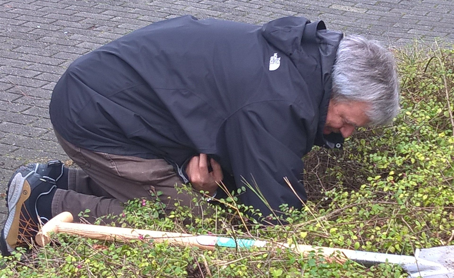 Galgenort: Zwischen Stadt und Anstedt, östlich des Hofes Bokel, an der Ostseite der Heerstraße Bremen-Minden, hat ein Galgen gestanden. Der Gerichtsort war einer von zweien des Amtes Ehrenburg. Ein weiterer befand sich bei Stocksdorf. (Galgenort geht aus Karten von 1694 und 1710 hervor.)