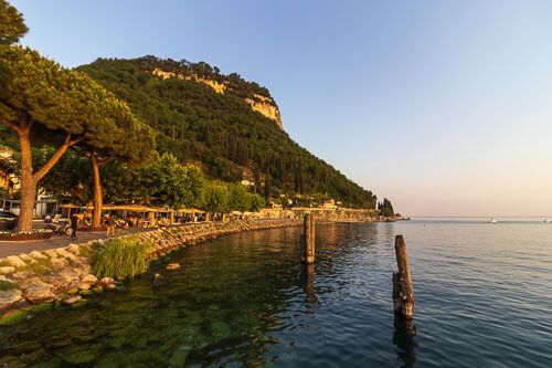 Rocca di Garda bei Sonnenuntergang