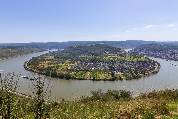 Blick auf die große Rheinschleife vom Gedeonseck bei Boppard.