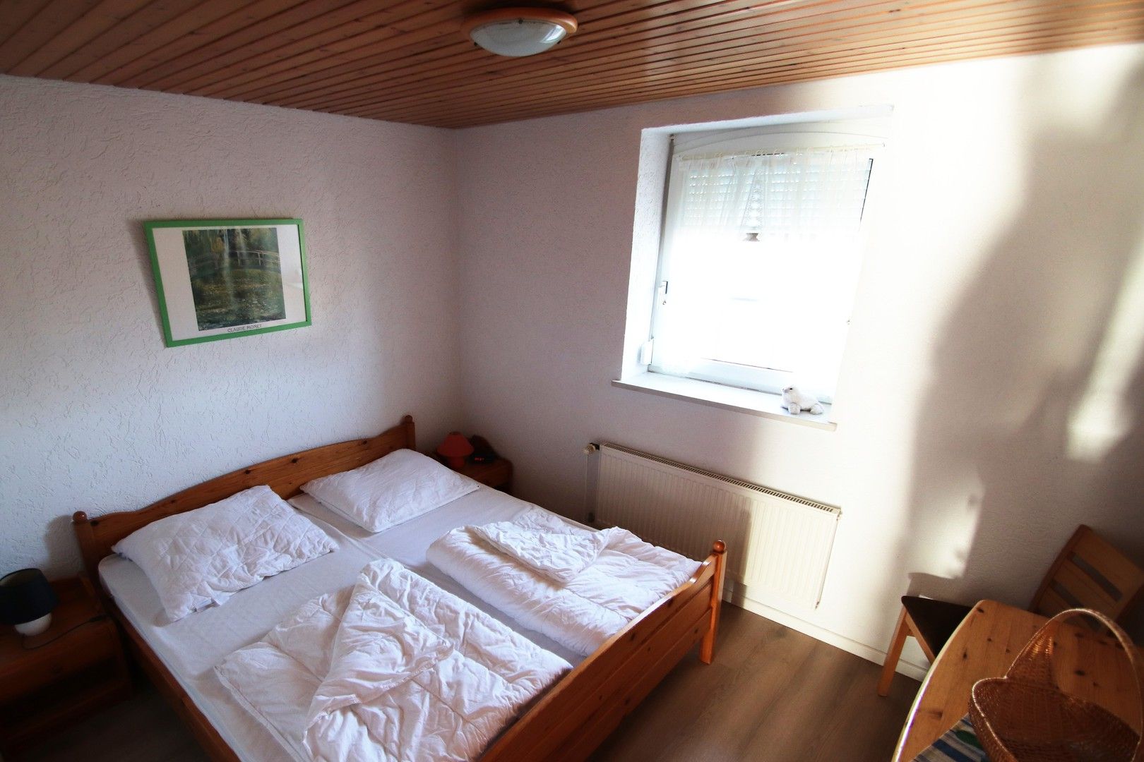 Schlafraum mit Doppelbett Ferienwohnung 129 Koogstraße 132 Nordsee Friedrichskoog
