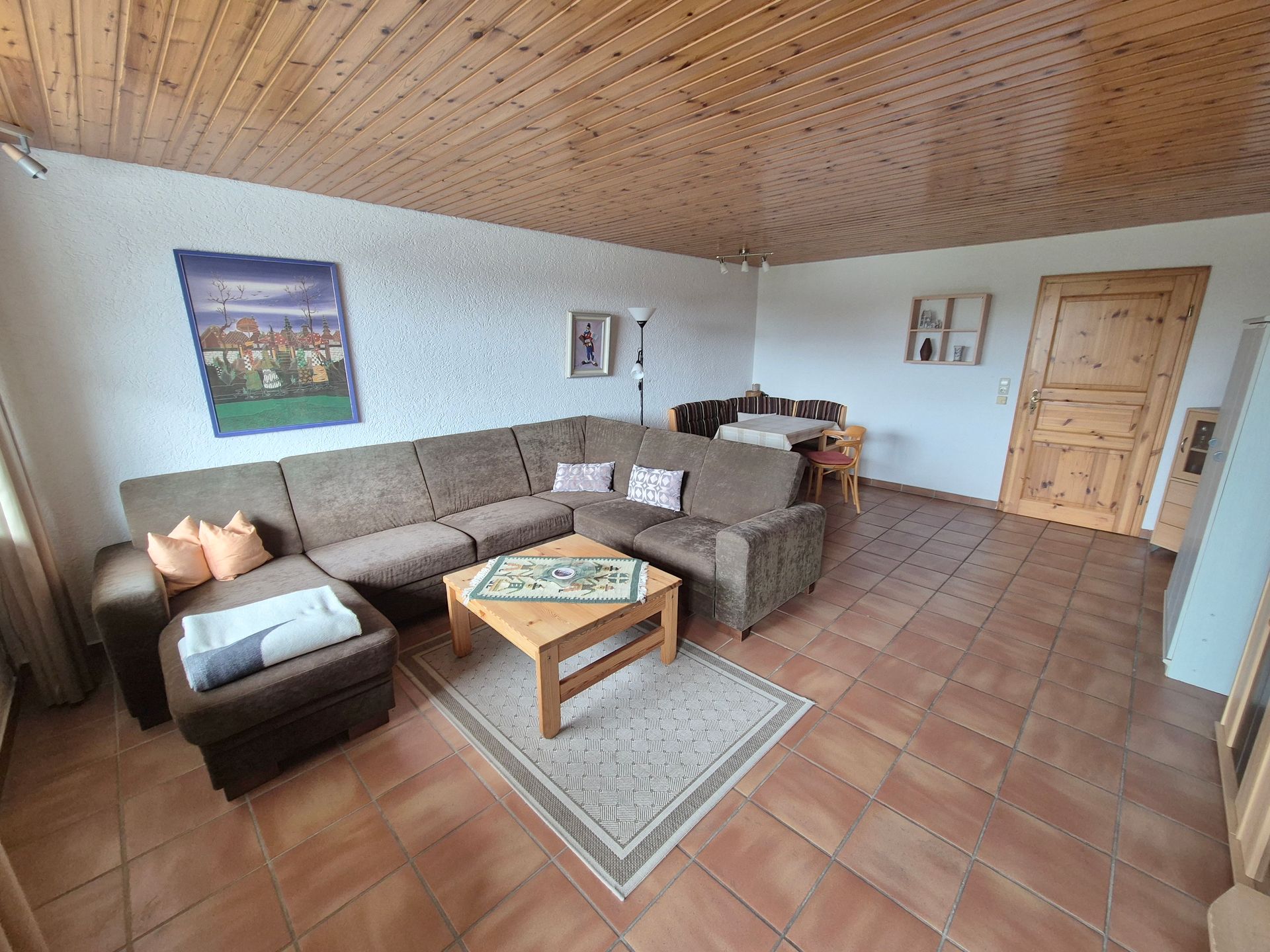 Couchgarnitur mit Essplatz Ferienwohnung 129 Koogstraße 132 Nordsee Friedrichskoog