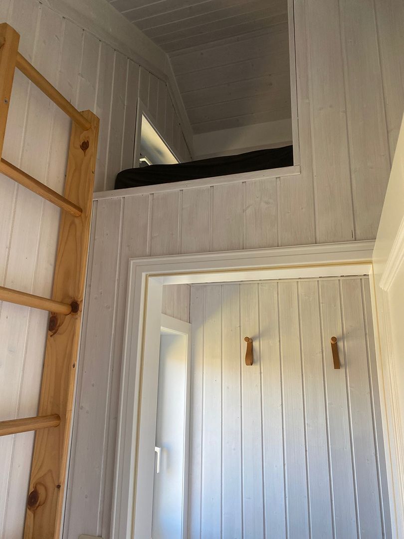 Kojenbett im Schlafraum mit Einzelbett Ferienhaus Sandboll 28 Nordsee Friedrichskoog