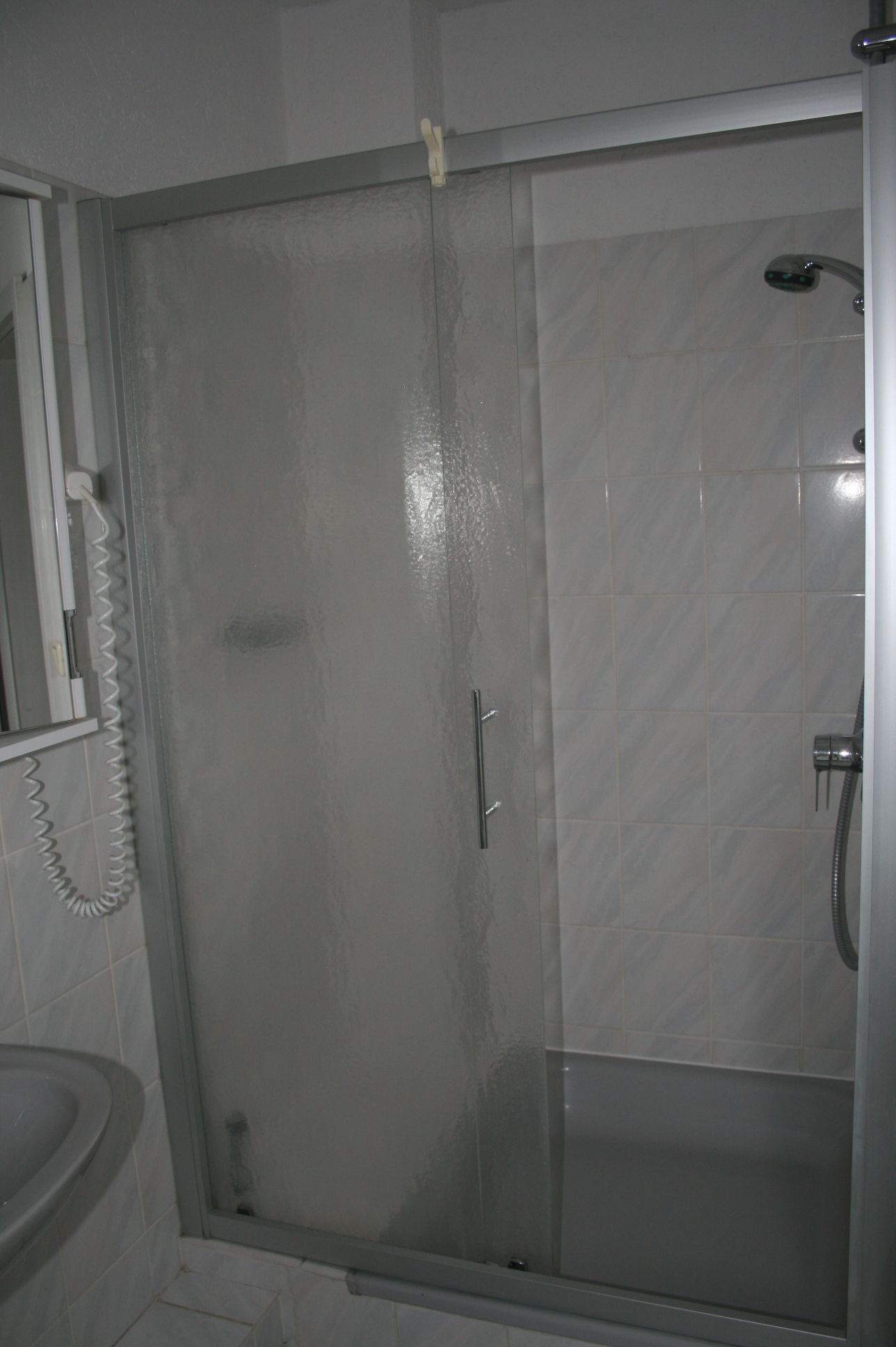 Dusche im Duschbad im Obergeschoss Ferienhaus Norderpiep 29a Nordsee Friedrichskoog