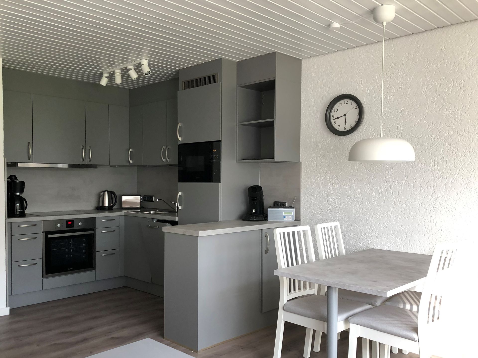 Essplatz mit offener Küche Ferienhaus Sandfoort 2f Nordsee Friedrichskoog