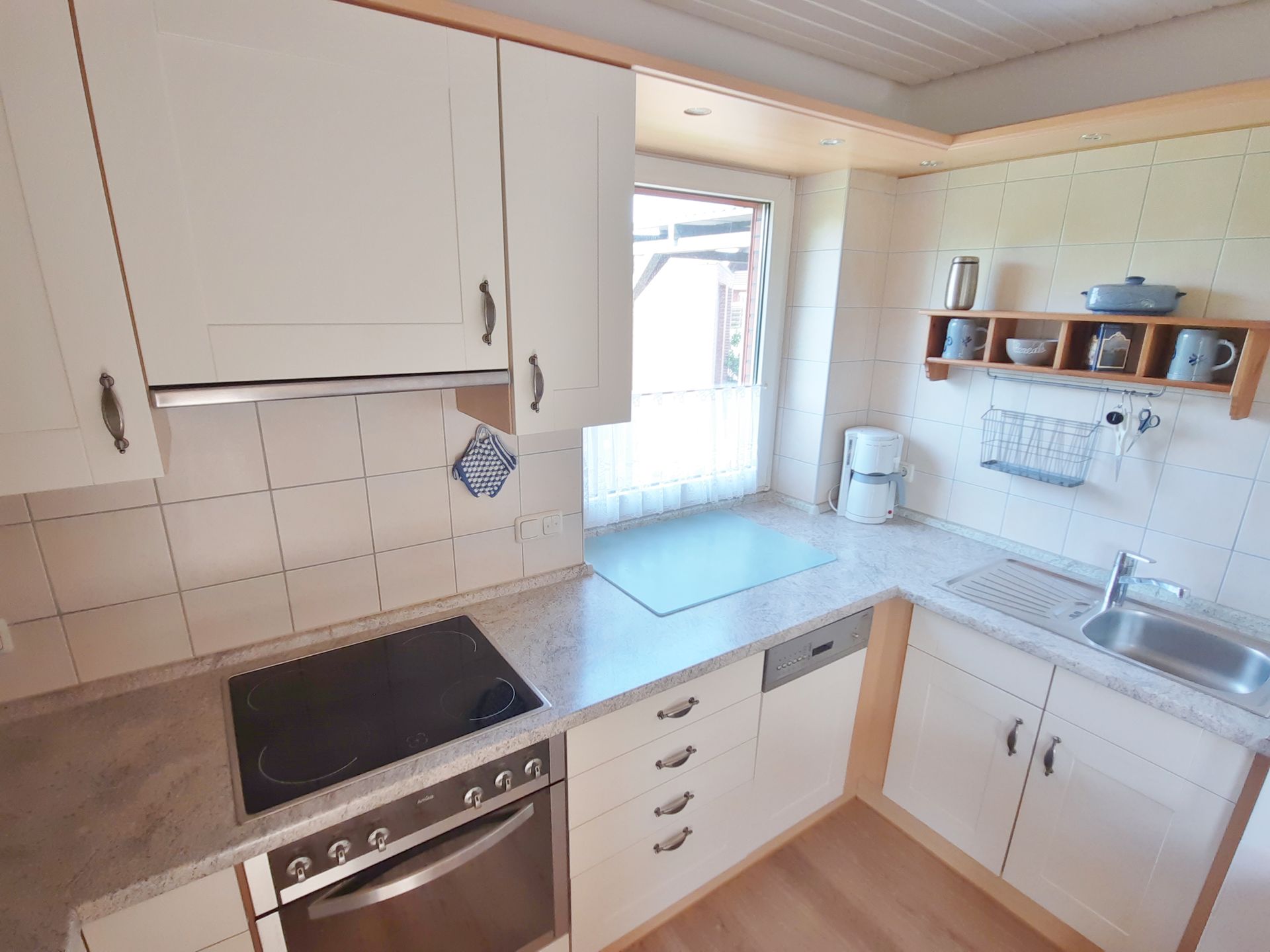Einbauküche Ferienwohnung Miele 24b Erdgeschoss Friedrichskoog Nordsee