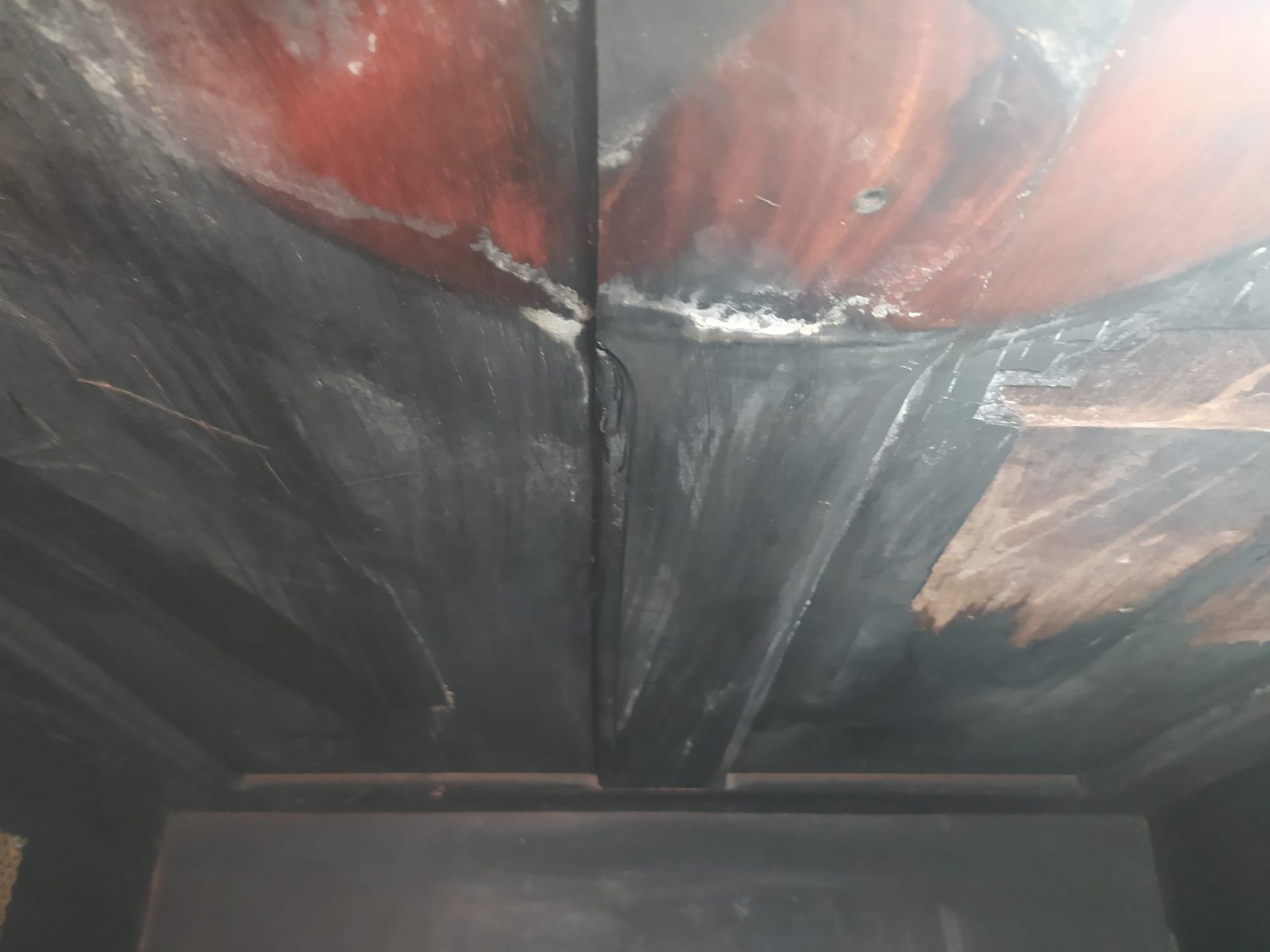 Restauración de ascensor de madera en Barcelona