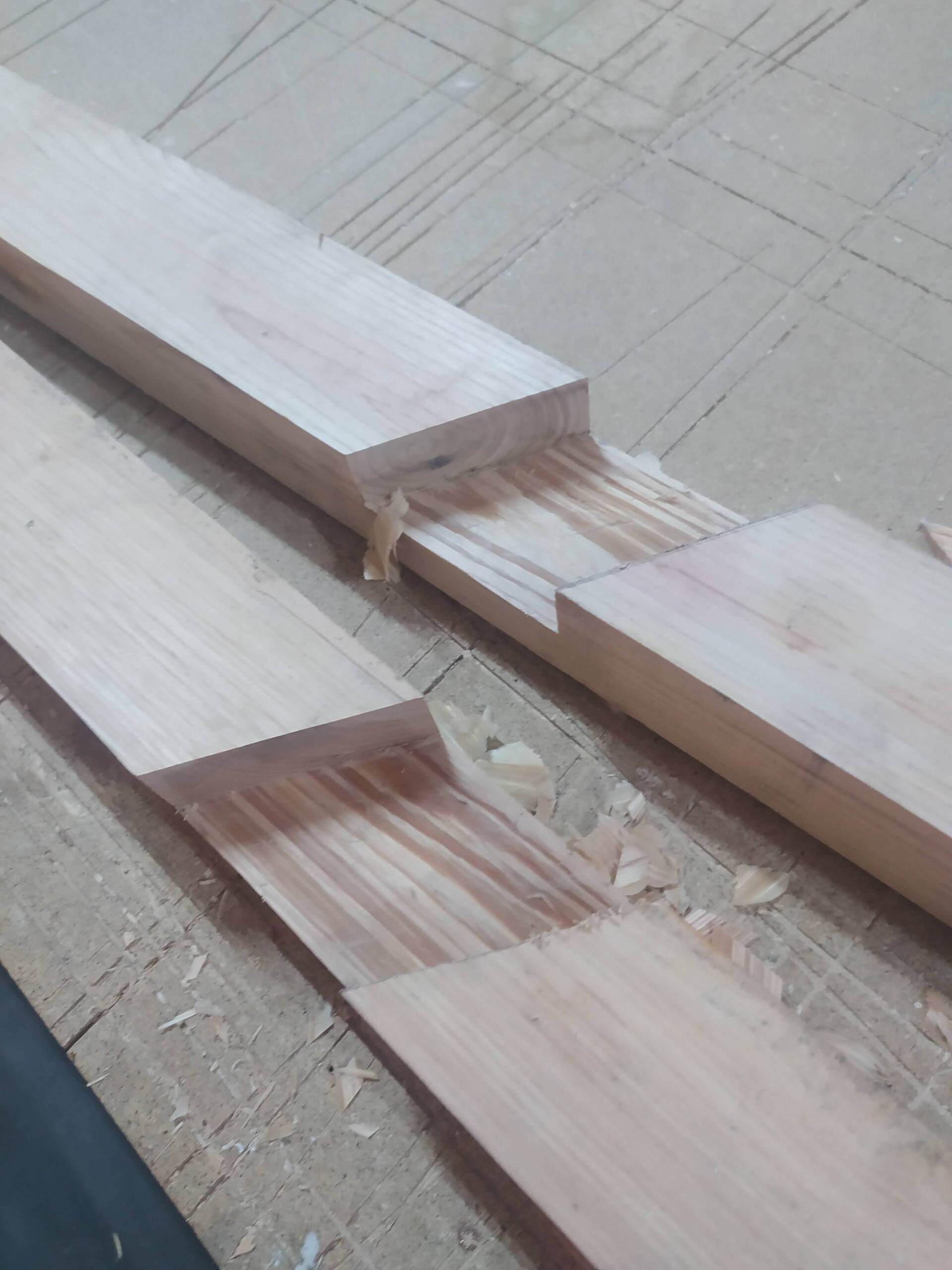 Mecanizado de ensamble madera