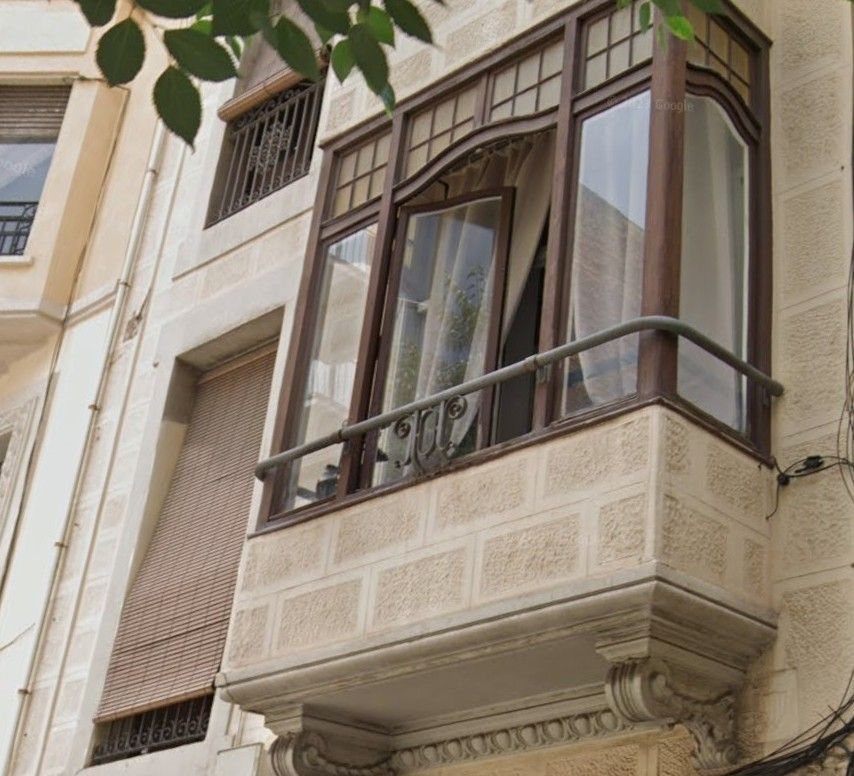 ¿Restaurar las ventanas de madera o cambiarlas?