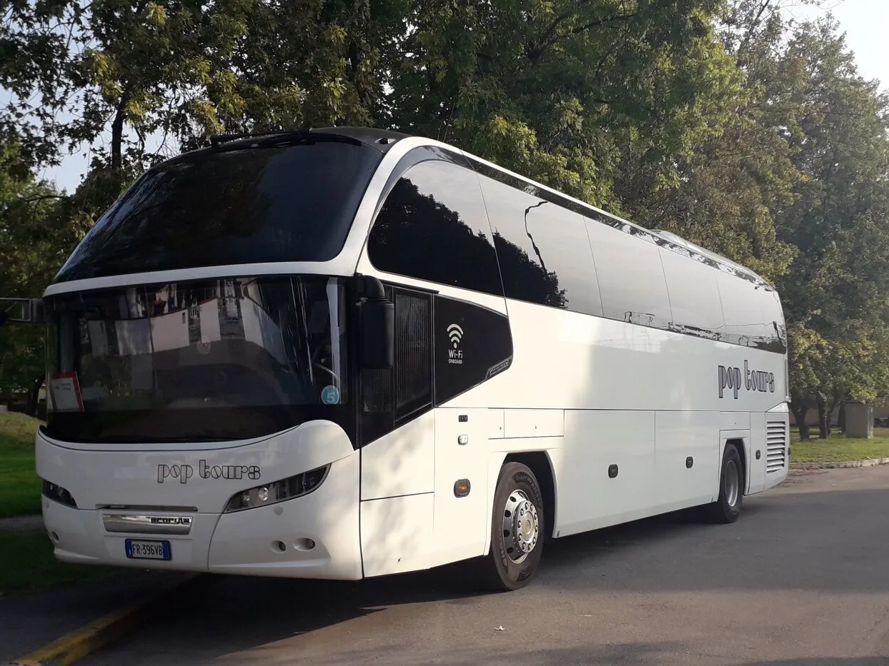 Noleggio pullman e autobus gran turismo Modena Bologna Ferrara Reggio Emilia Mantova Parma