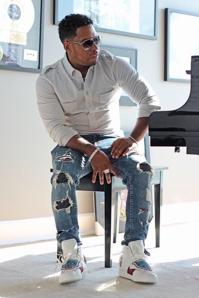 Bobby V