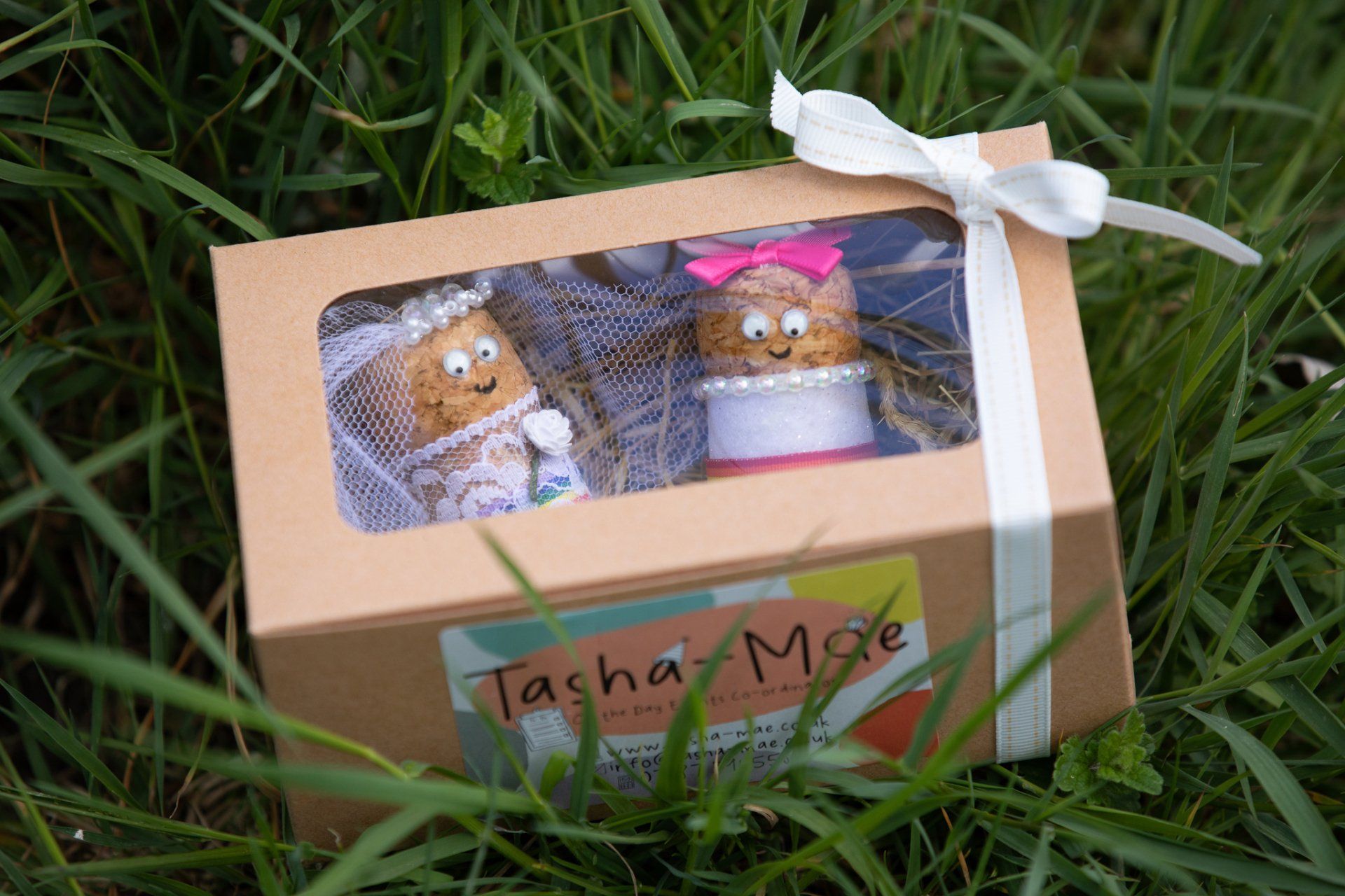 Packaging for Wedding Cake Toppers
