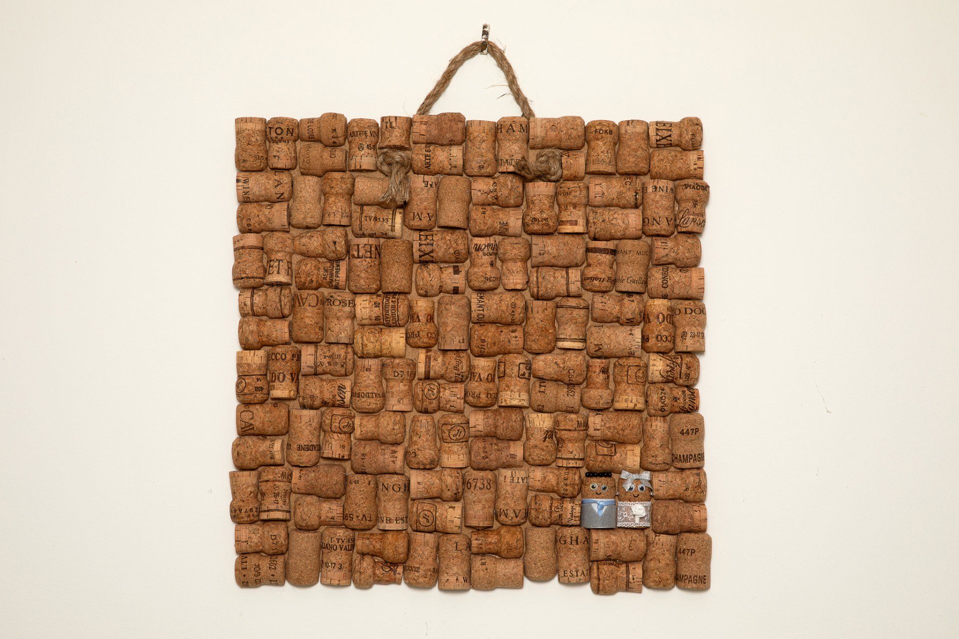 Handmade Pinboard using Champagne Corks