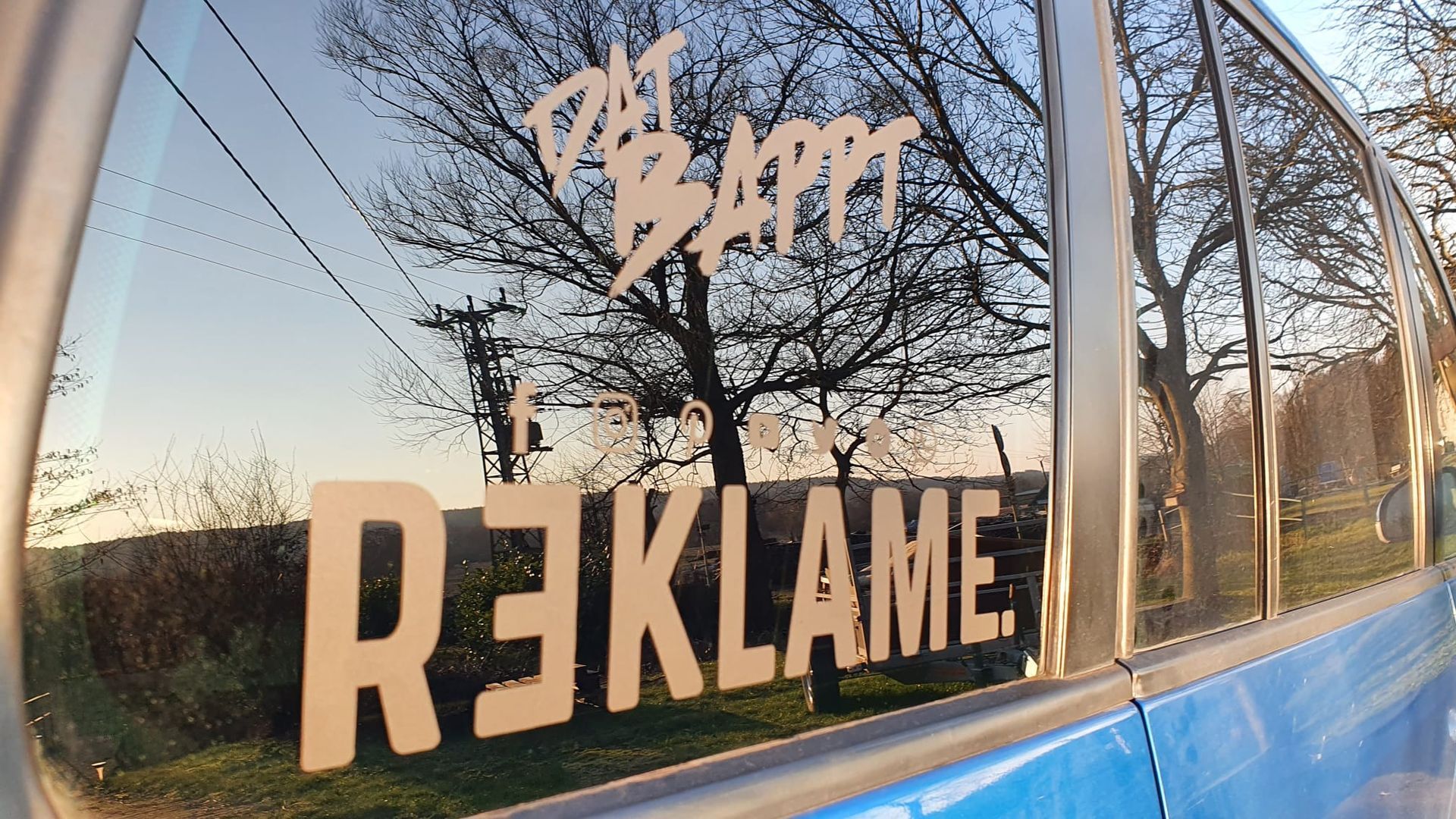 Fahrzeugbeschriftung - KFZ Werbung - Car Design - Folien Verklebung von R3klame Werbetechnik in Merzig-Wadern und Trier