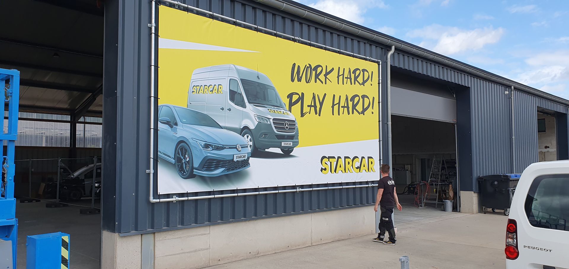 Starcar Außenwerbung - Digitaldruckbanner - von R3klame 
Werbetechnik in Merzig-Wadern und Trier