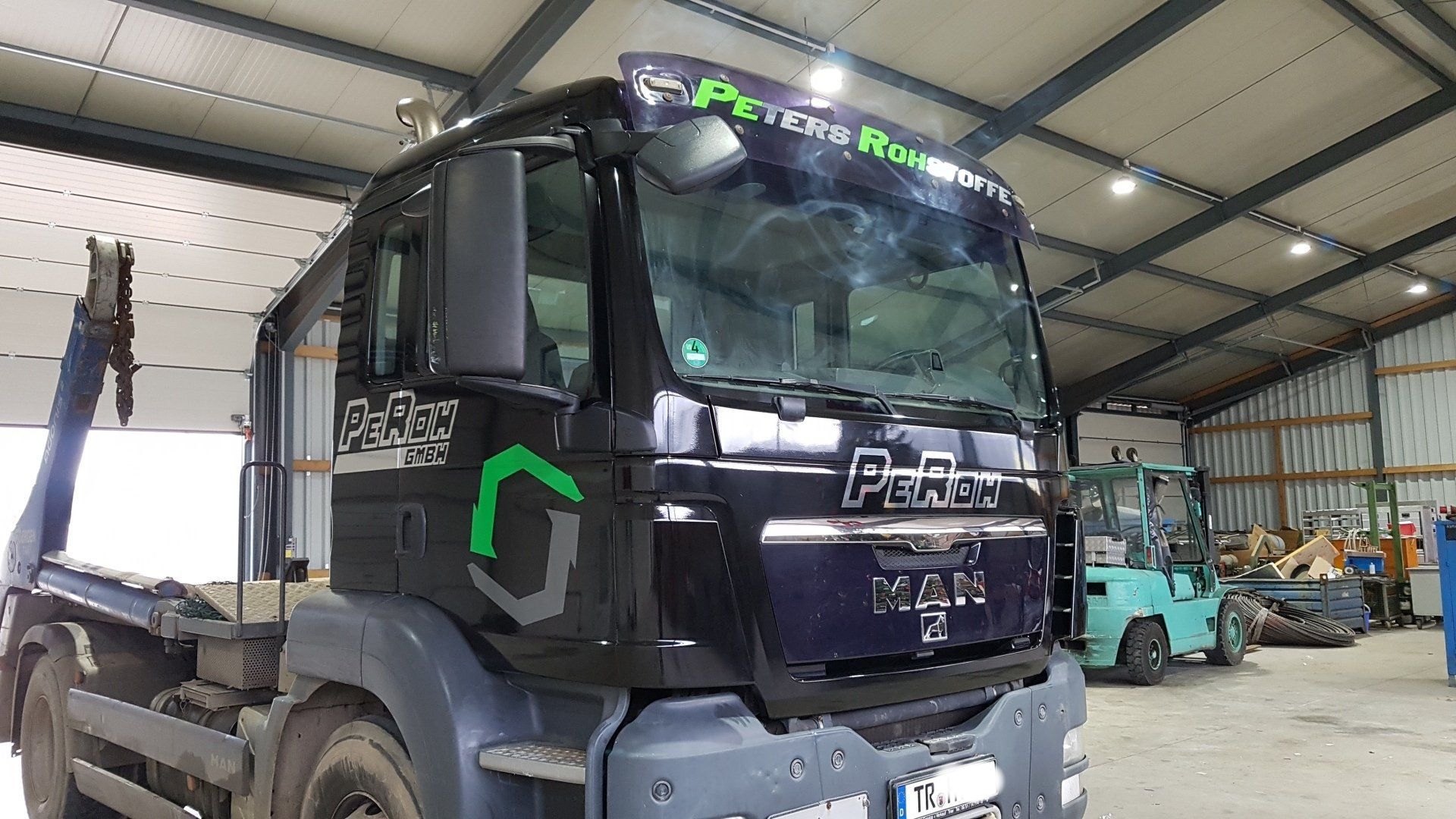 Car Wrapping - LKW Vollfolierung  von R3klame Werbetechnik in Merzig-Wadern und Trier