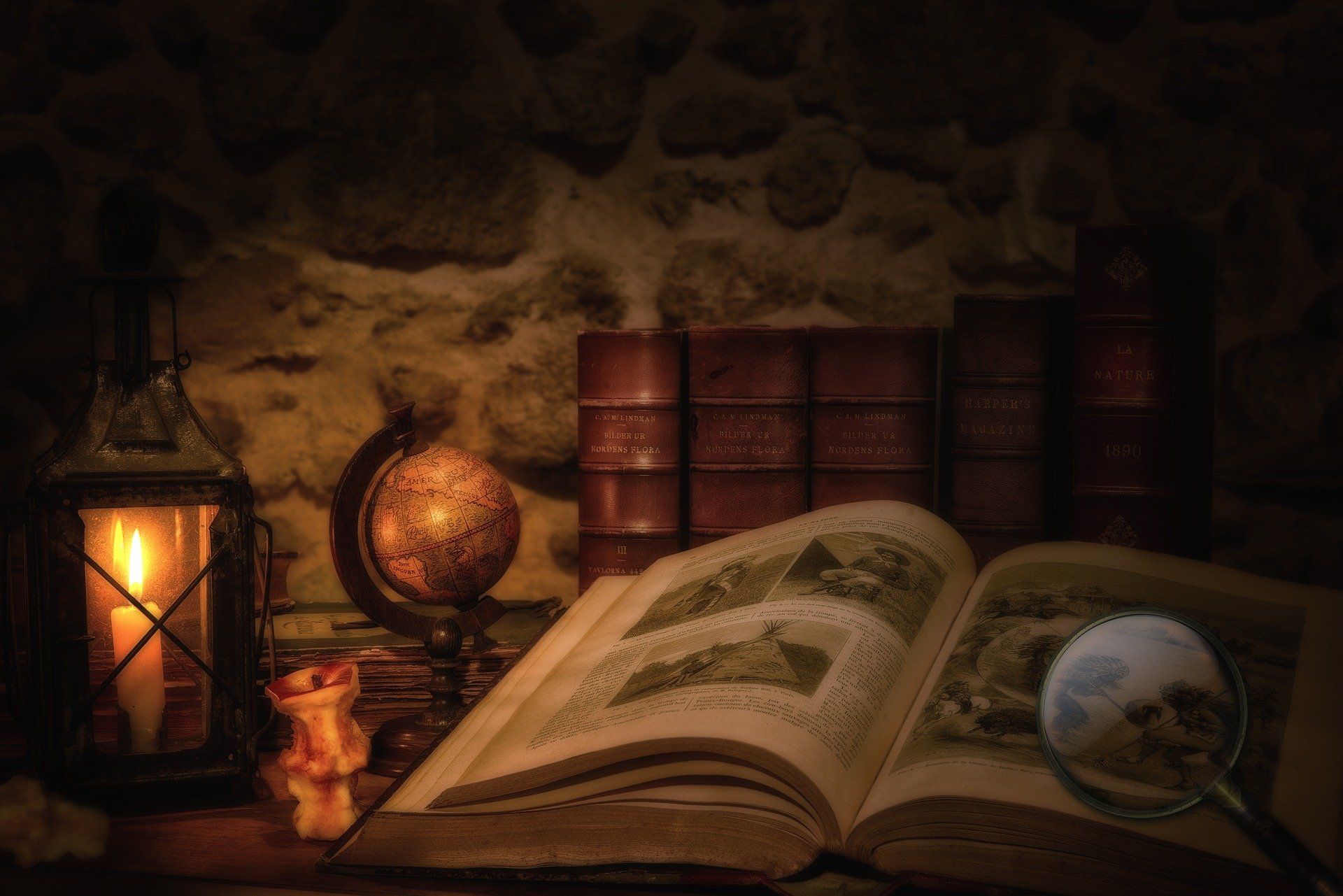 offenes-buch-buecher-laterne-globus offenes-buch-buecher-laterne-globus