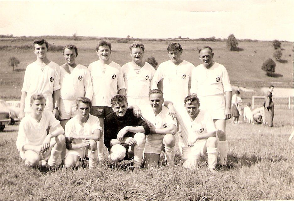 1963
