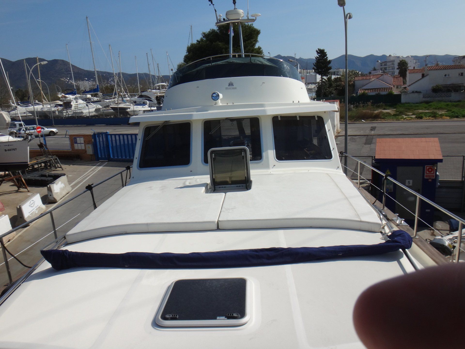 Expert maritime trawler, voilier, catamaran,vedette Espagne