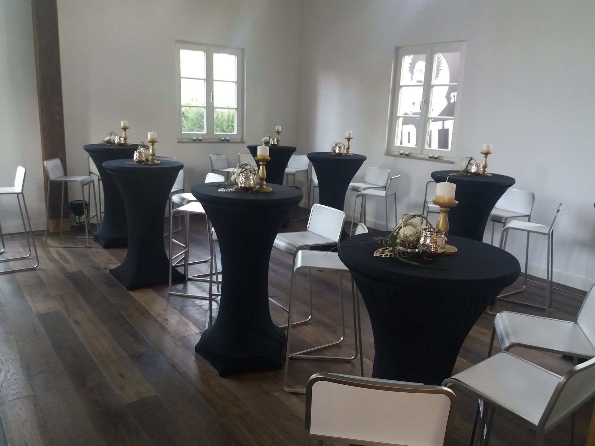 Ein schwarz / goldener Abend