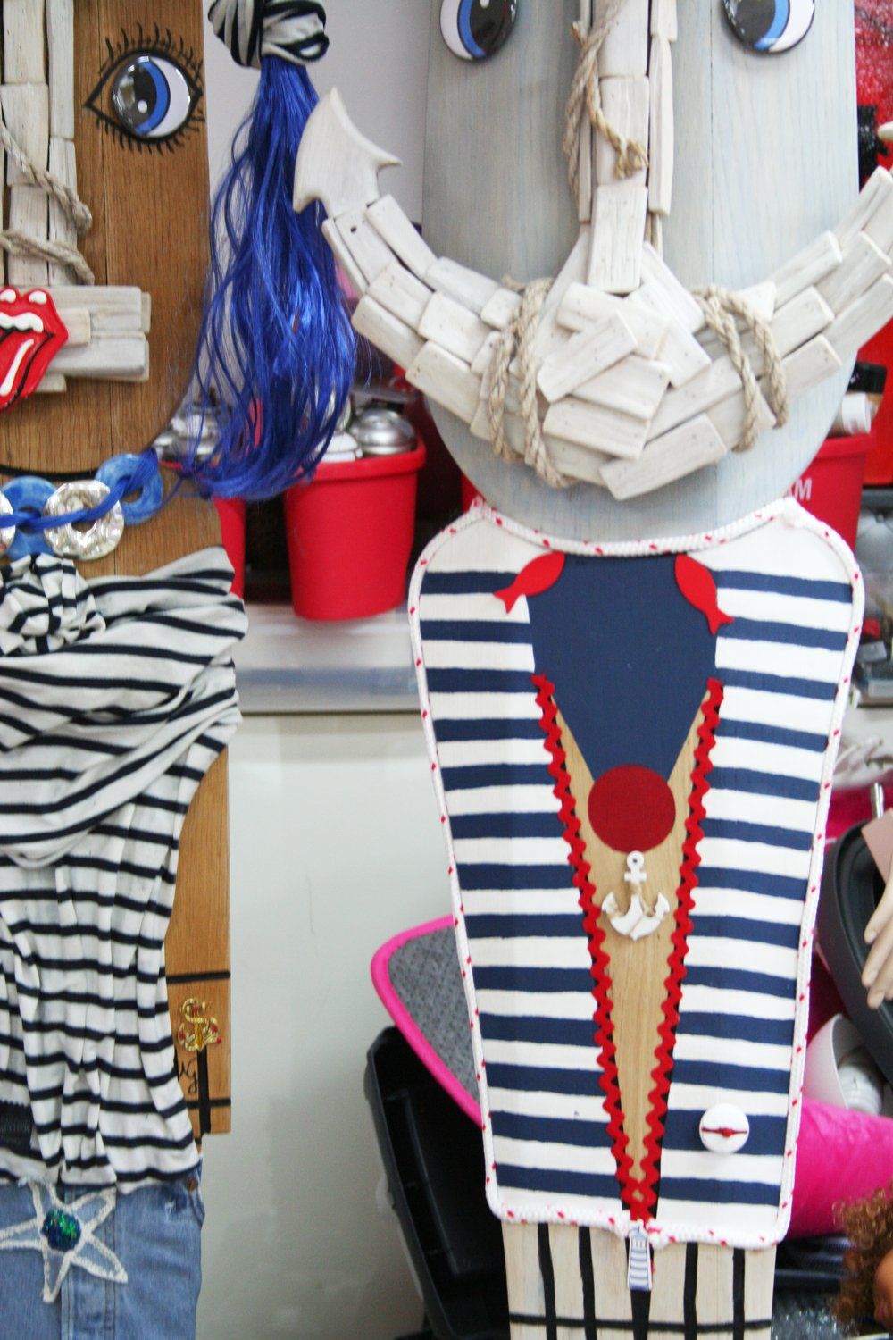 NLY artiste plasticienne grandes douelles details
