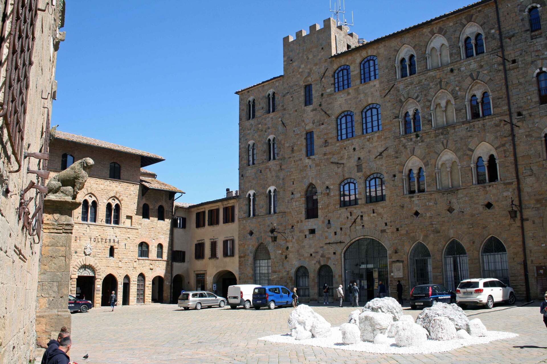 Volterra Piazza dei Priori