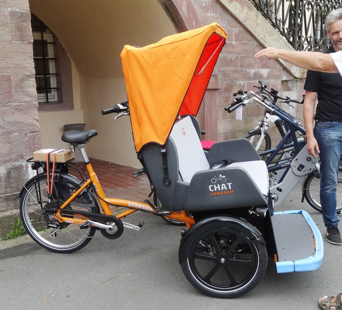 Van Raam Fahrradrikscha Modell Chat - bei Veloprojekt: www.RadelnOhneAlter.COM