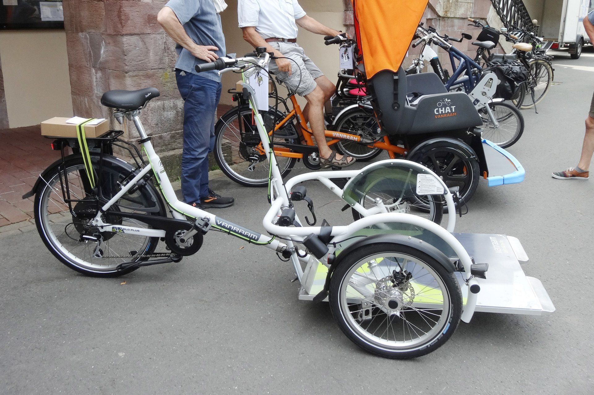 Das Parallel-Tandem FUN2GO (van Raam) gibt es bei veloprojekt