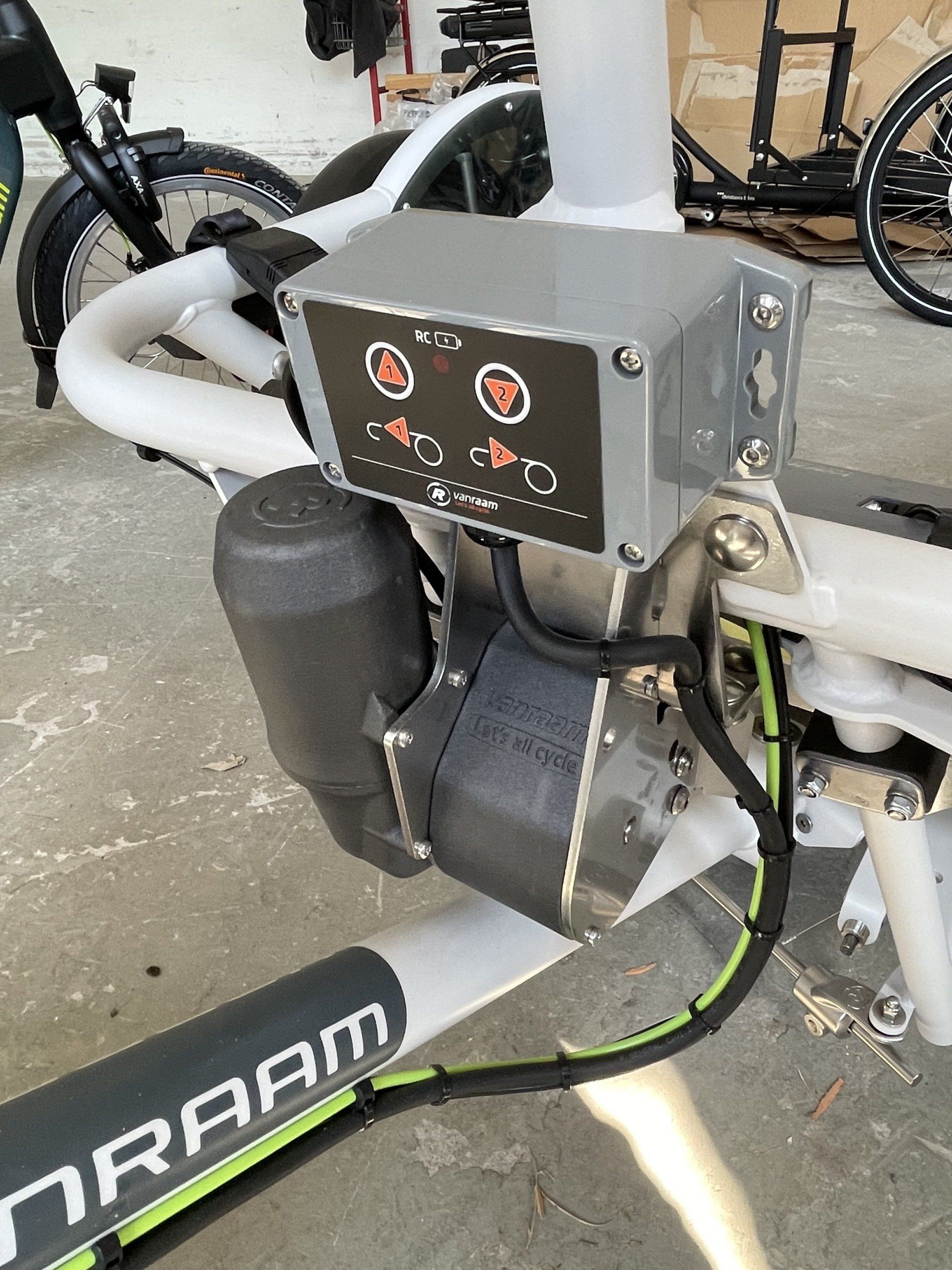 Van Raam Rollstuhl-Transportfahrrad mit komfortabler elektrischer Seilwinde