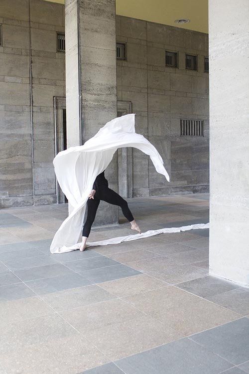 From series Two body tensors are not meant to be in clarity, 2013 © 2013-2021 Eun Sun Cho