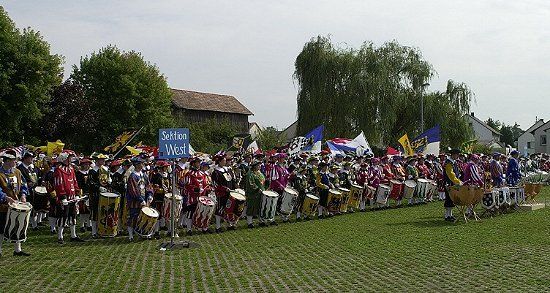 45-Jahr-Feier (2001) - Großes Gemeinschaftsspiel 45-Jahr-Feier (2001) - Großes Gemeinschaftsspiel