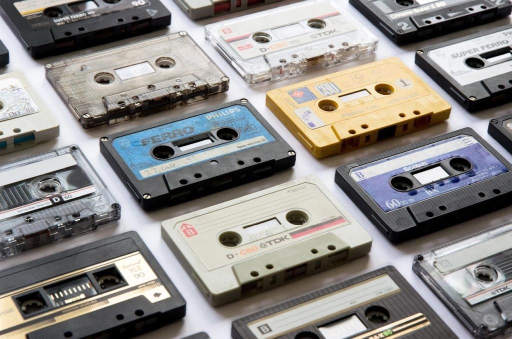 Bleistift zur Hand? Jede Menge Musikkassetten