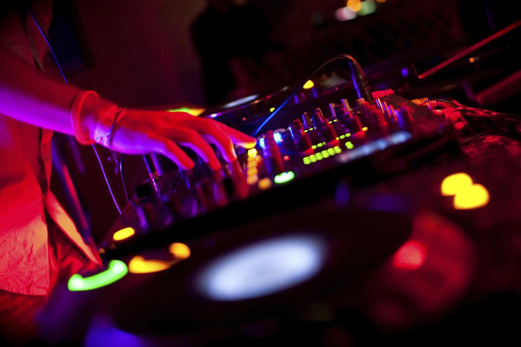 DJ Rheinland-Pfalz am Mischpult