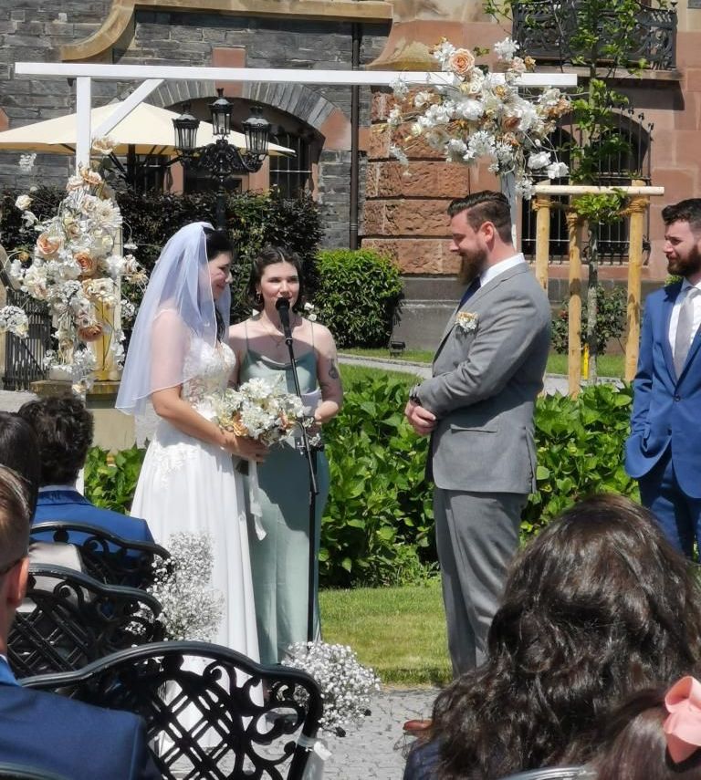 Freie Trauung auf Schloss Lieser