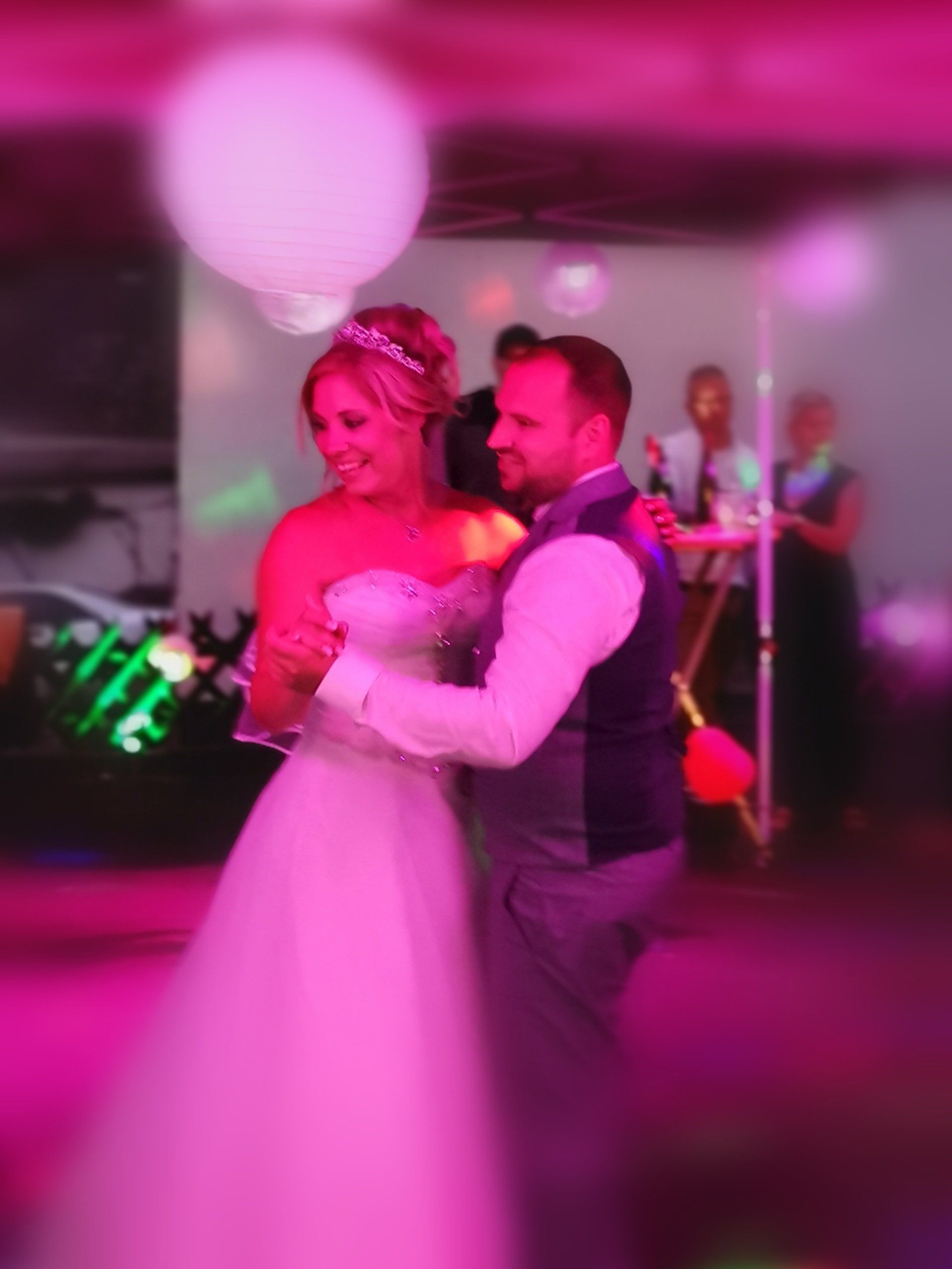dj_koblenz_brautpaar_tanzt