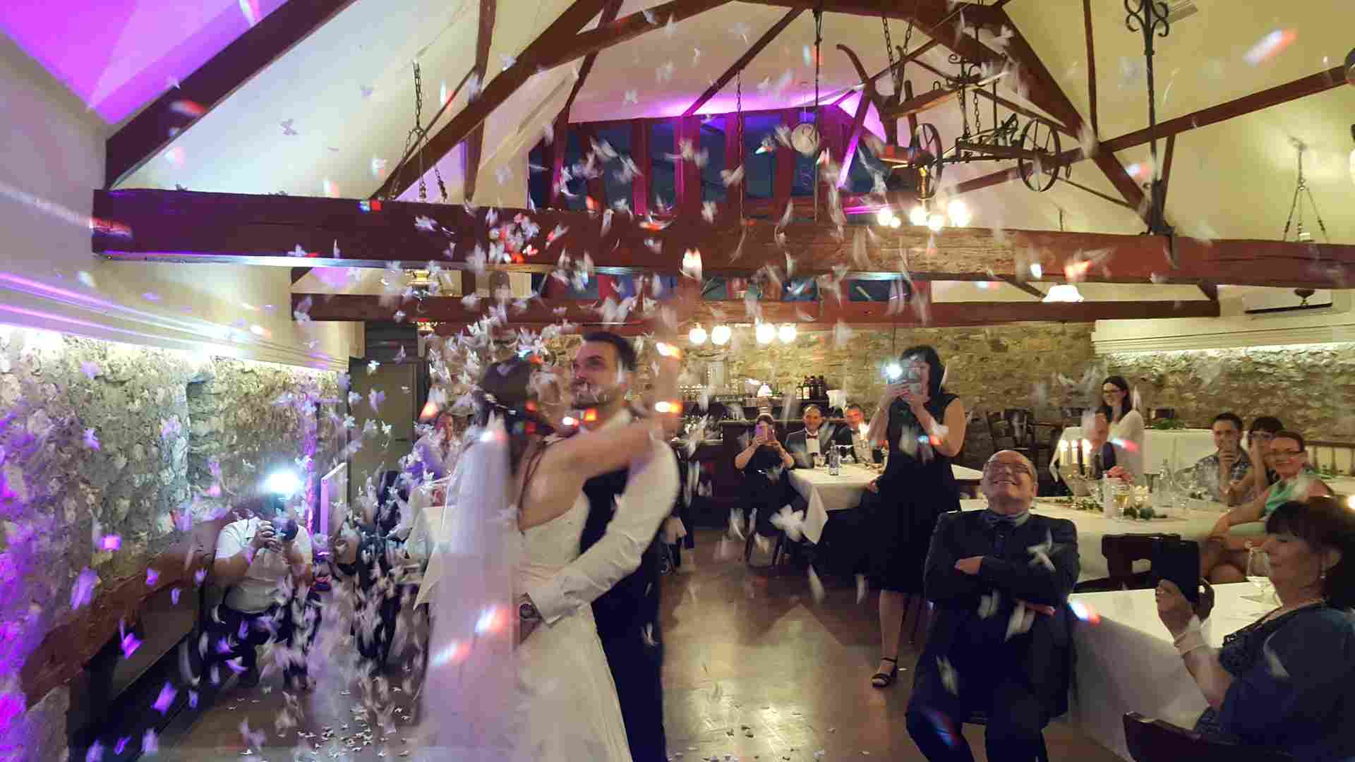 Shirley & Paul ... einfach traumhaft dj_tom_brautpaar_tanz