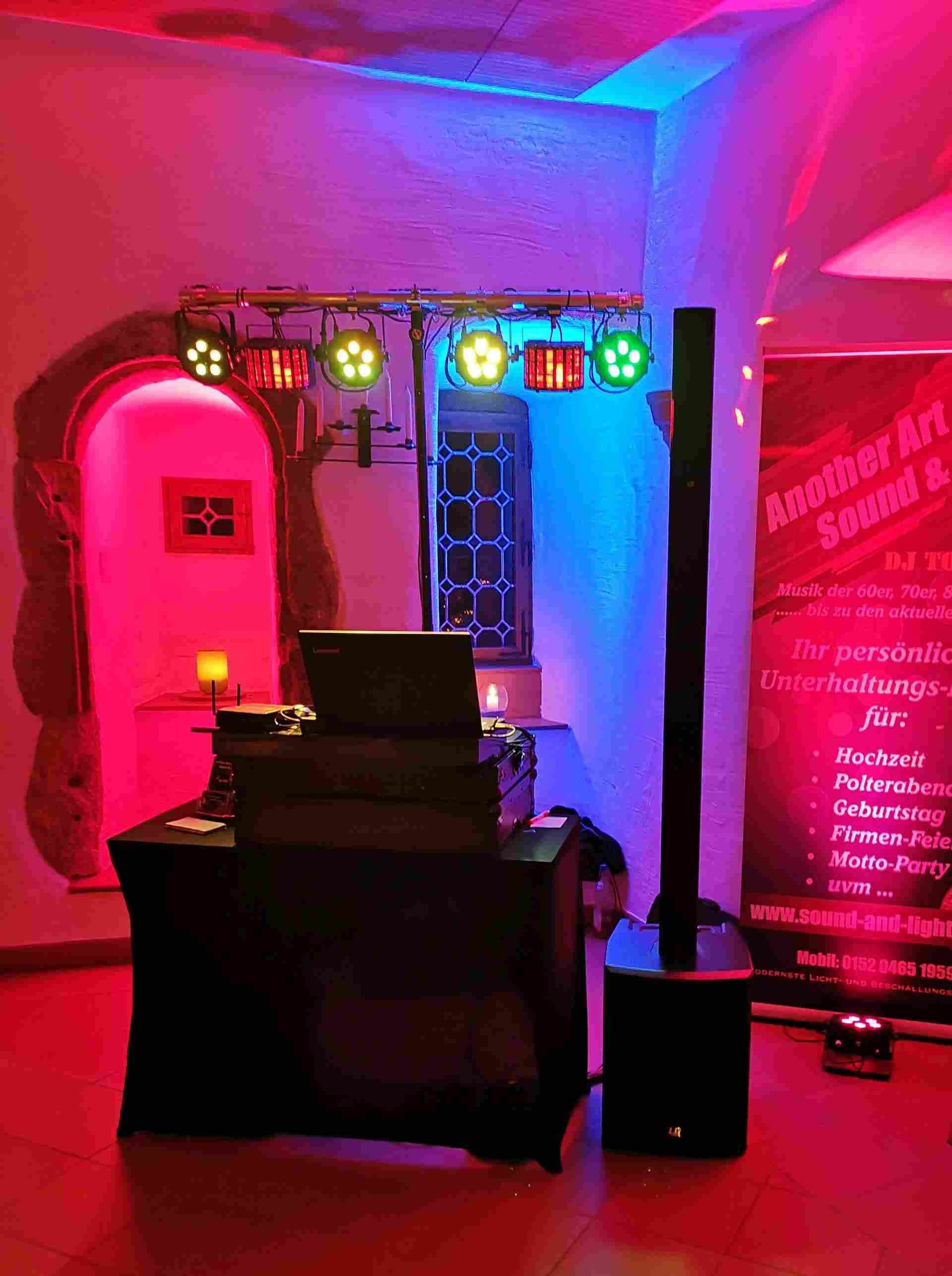 dj_licht_pult_kleine_box_von_deluxe