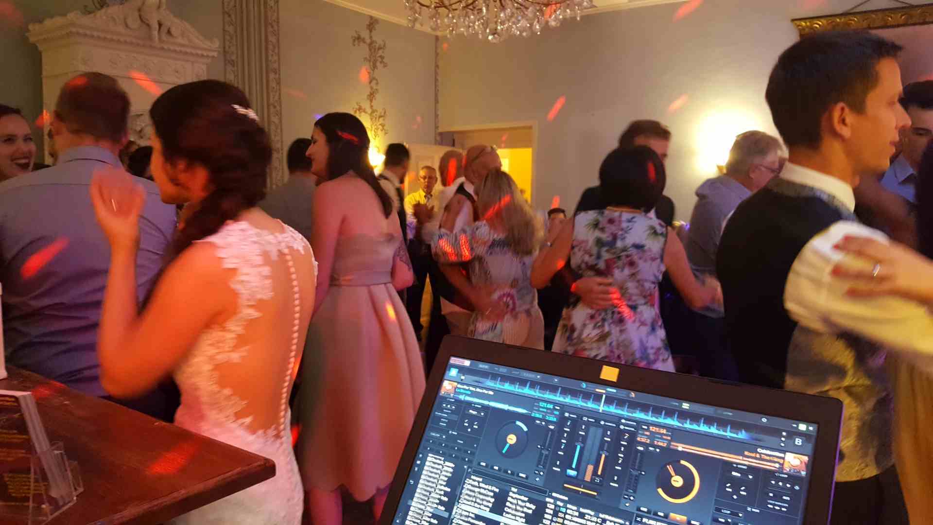 Ohne DJ - keine Party dj_tom_tipps