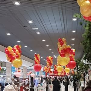 decoration-ballon-caisses-hyper