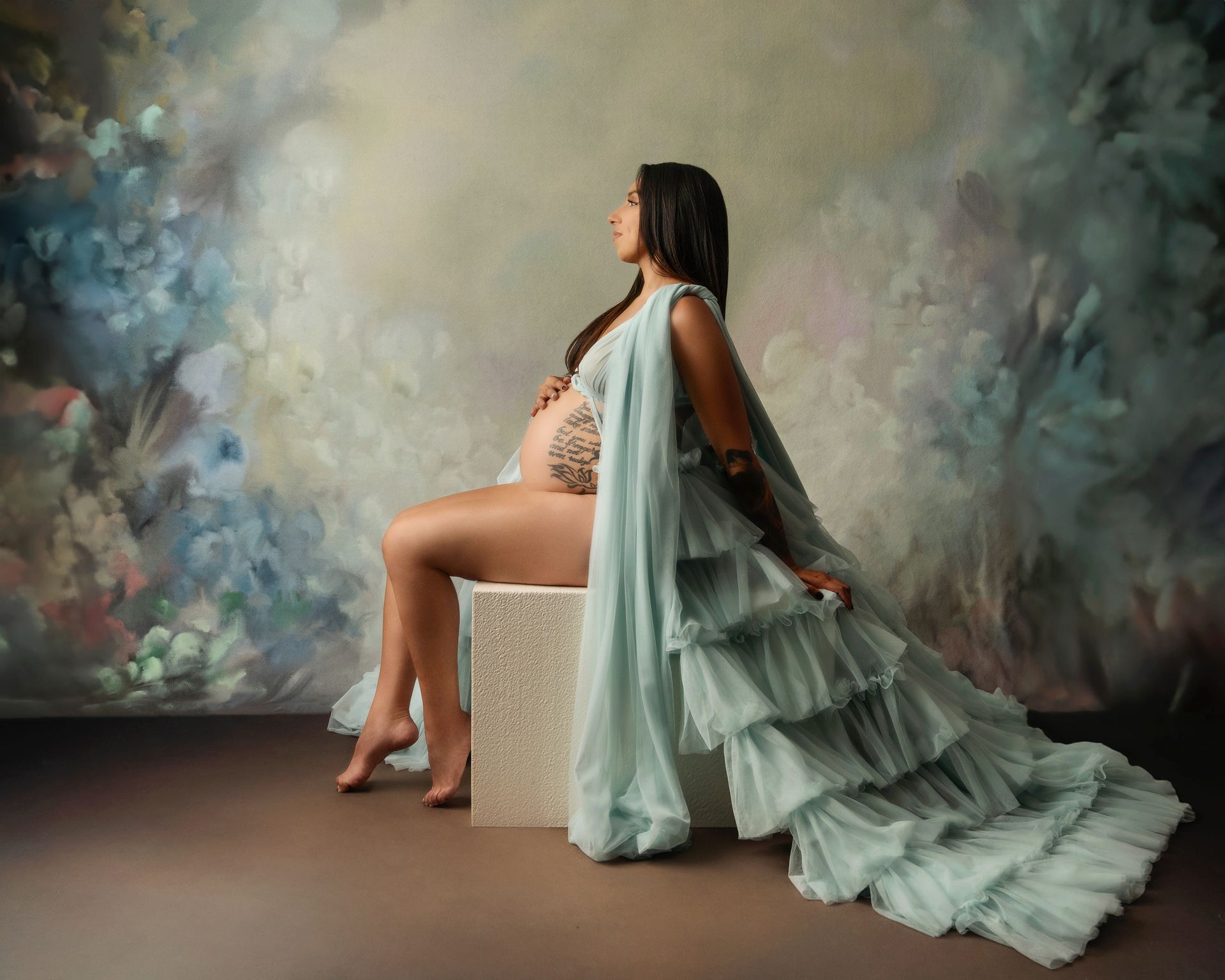 A woman who learns the struggles of being a mom and loses her fitness lifestyle, but soon finds it!