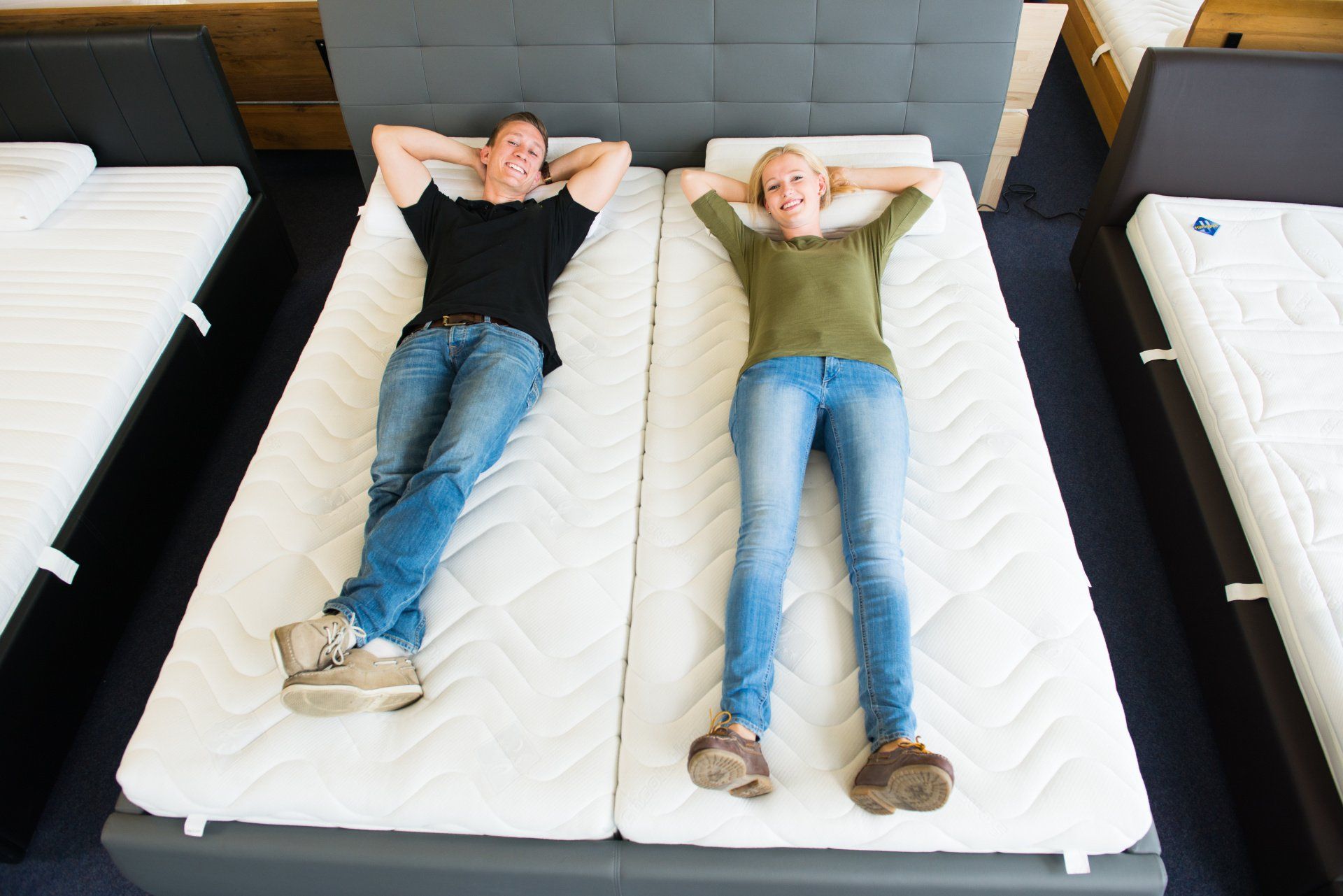 Foto: Adobe Stock Probeliegen Matratze