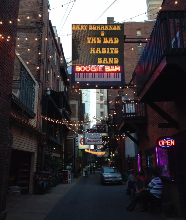 Gary Bohannon & the Bad Habits Band Boogie Bar sign