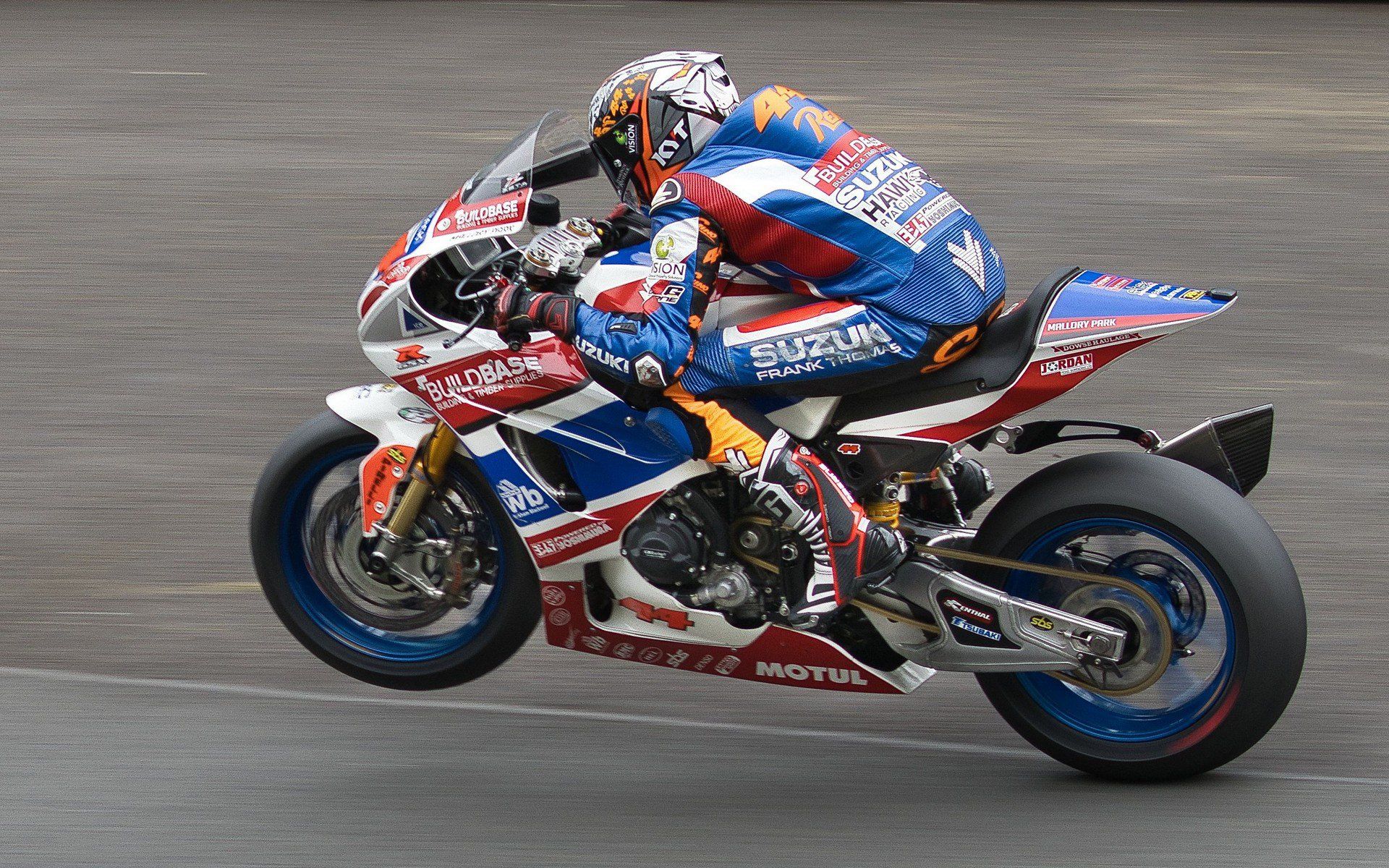 a racing motor cycle on cadwell track