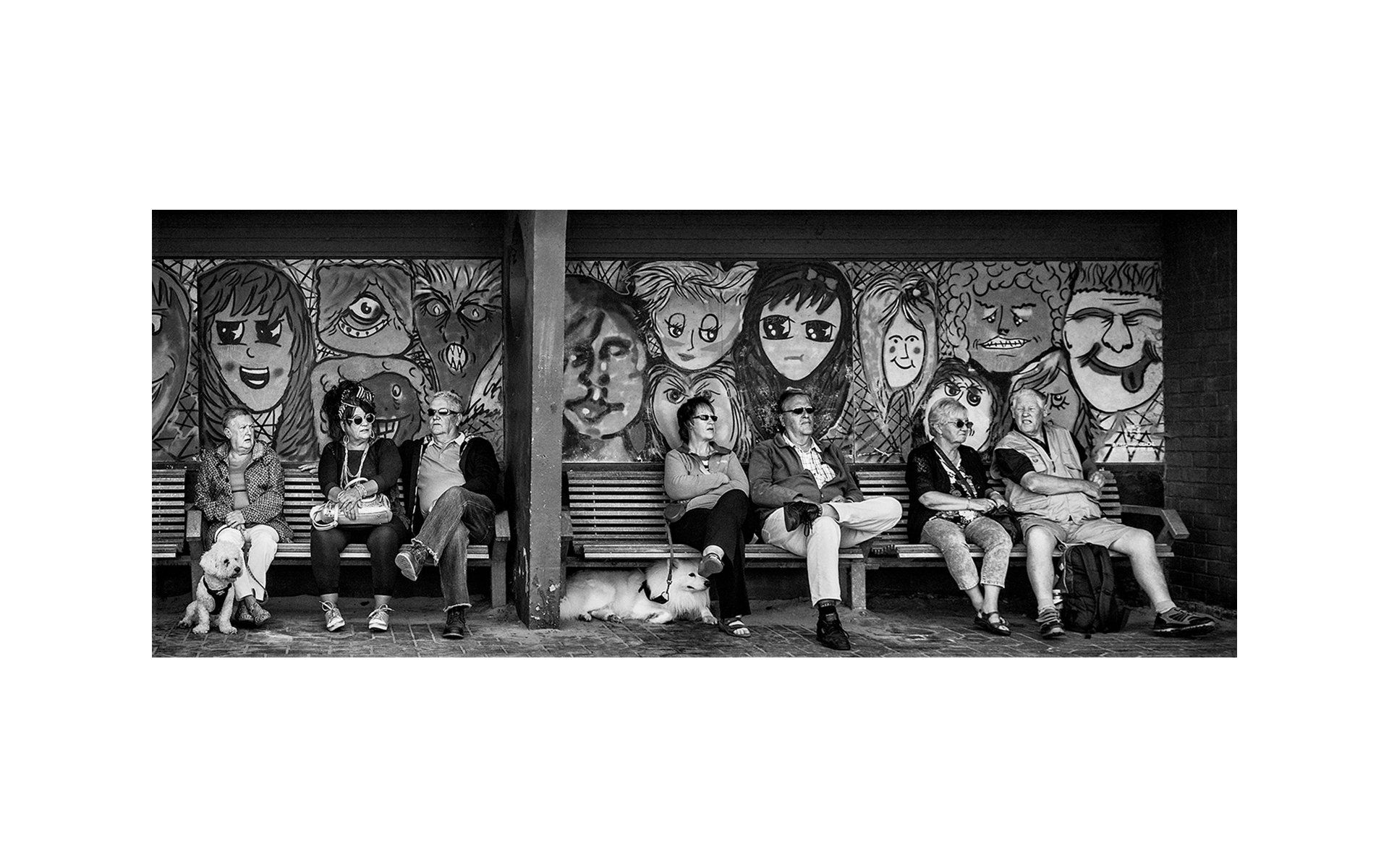 a group of people stting