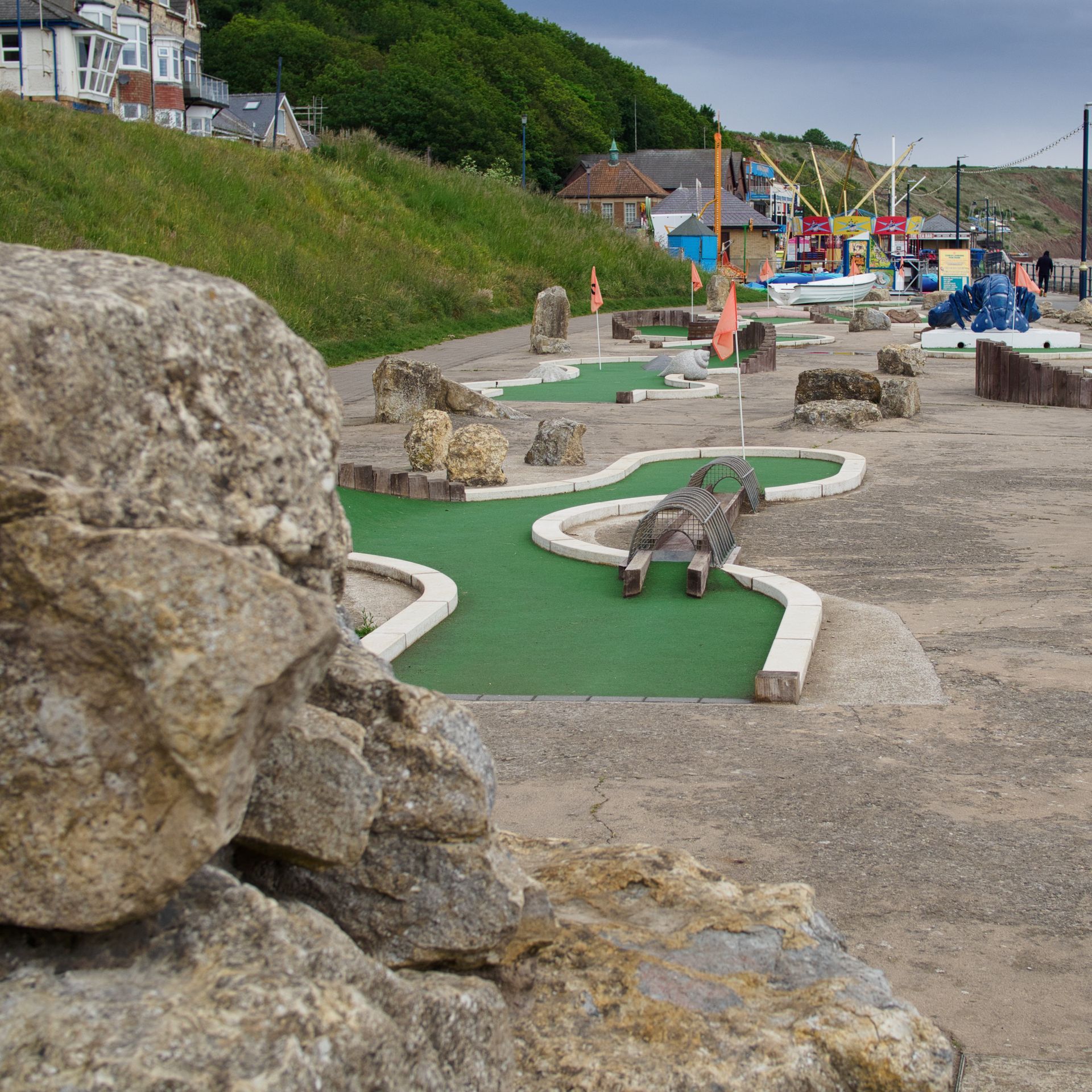 Filey crazy golf course at f/4.5