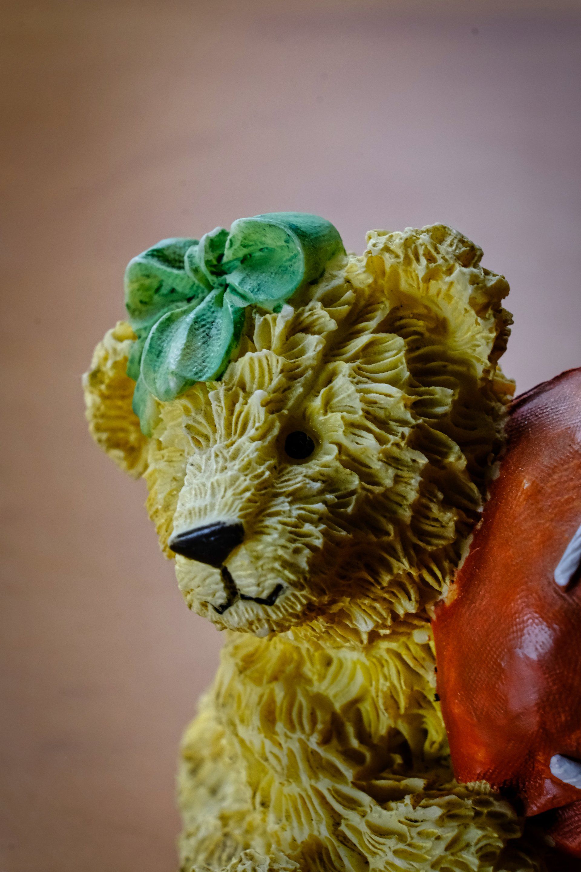 a teddy bear ornament