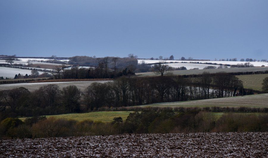 snow on the lincolnshire wolds