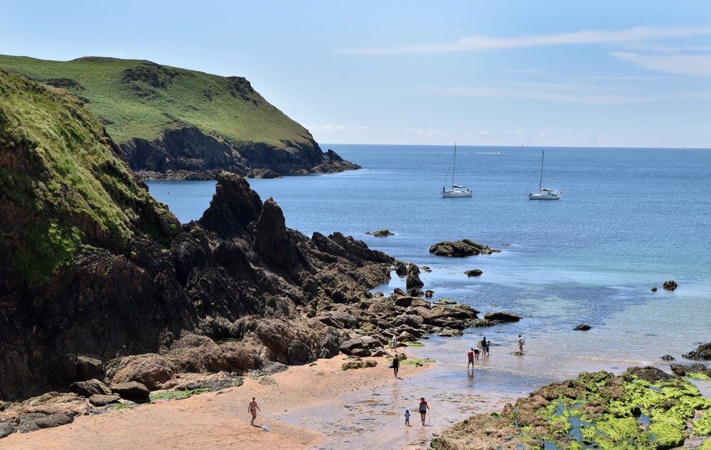 photos of the south devon coast around salcombe